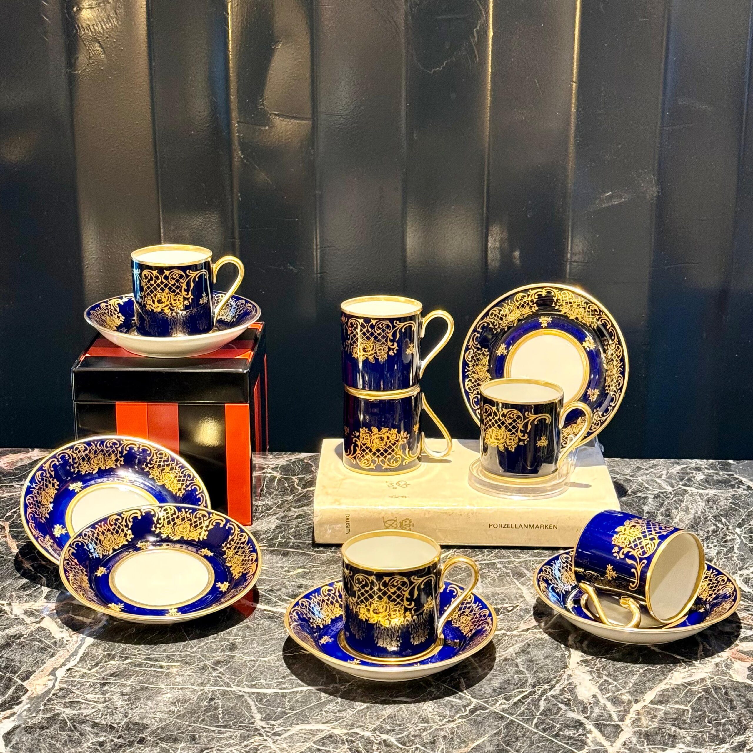 XÍCARAS DE CAFÉ em fina porcelana ALEMÃ