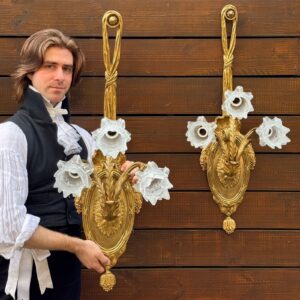 LUMINÁRIAS DE PAREDE