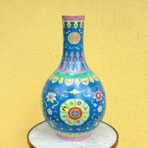VASO em porcelana chinesa