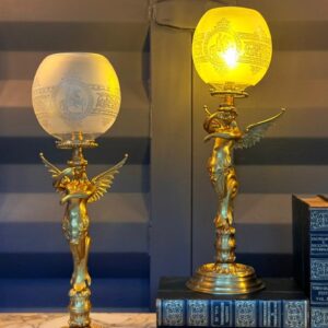 PAR DE LUMINÁRIAS antigas em metal fundido