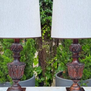 ABAJURES antigos com base em MADEIRA