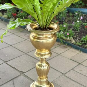 CACHEPOT / JARDINEIRA em pesado METAL AMARELO (BRASS)