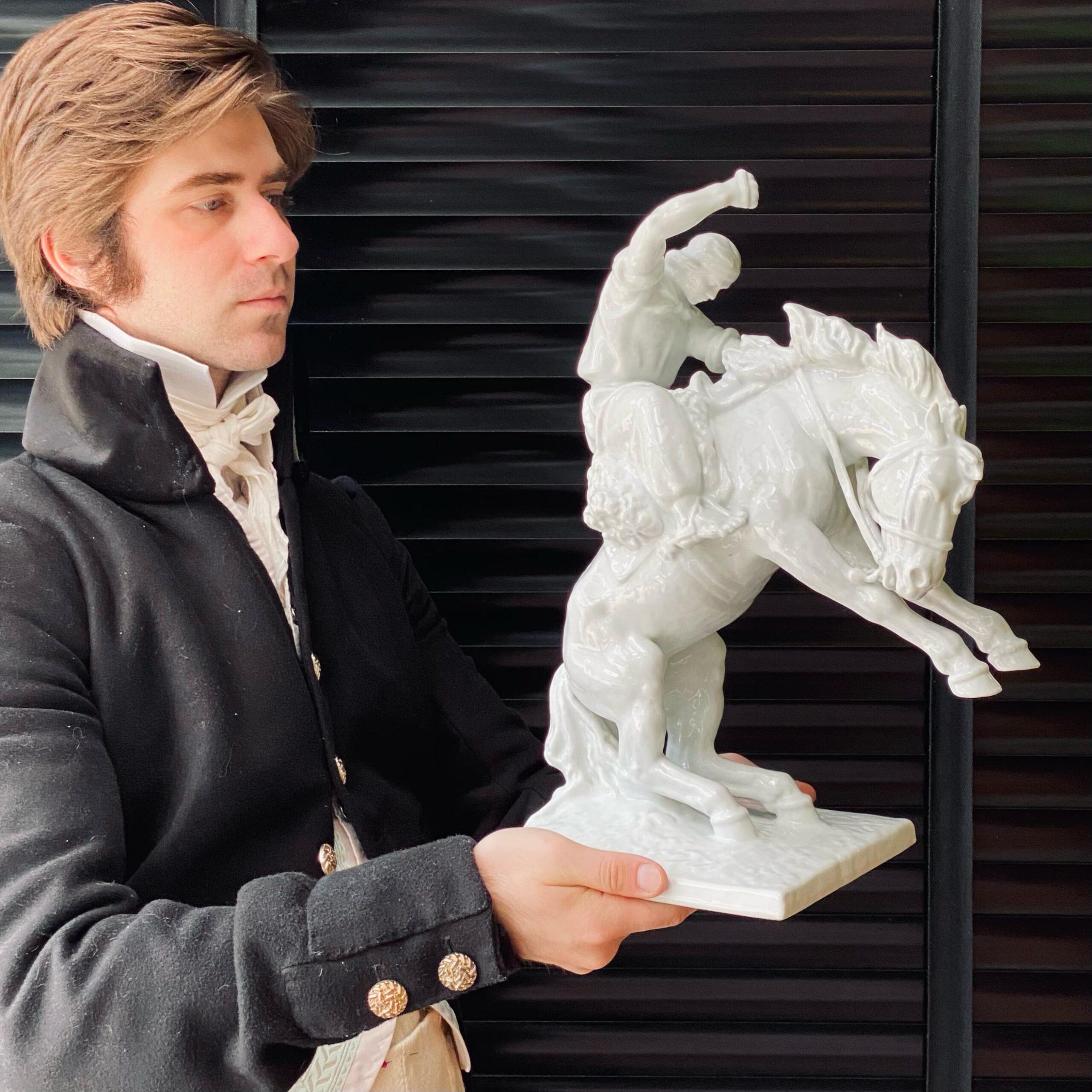 ESCULTURA em fina PORCELANA ALEMÃ